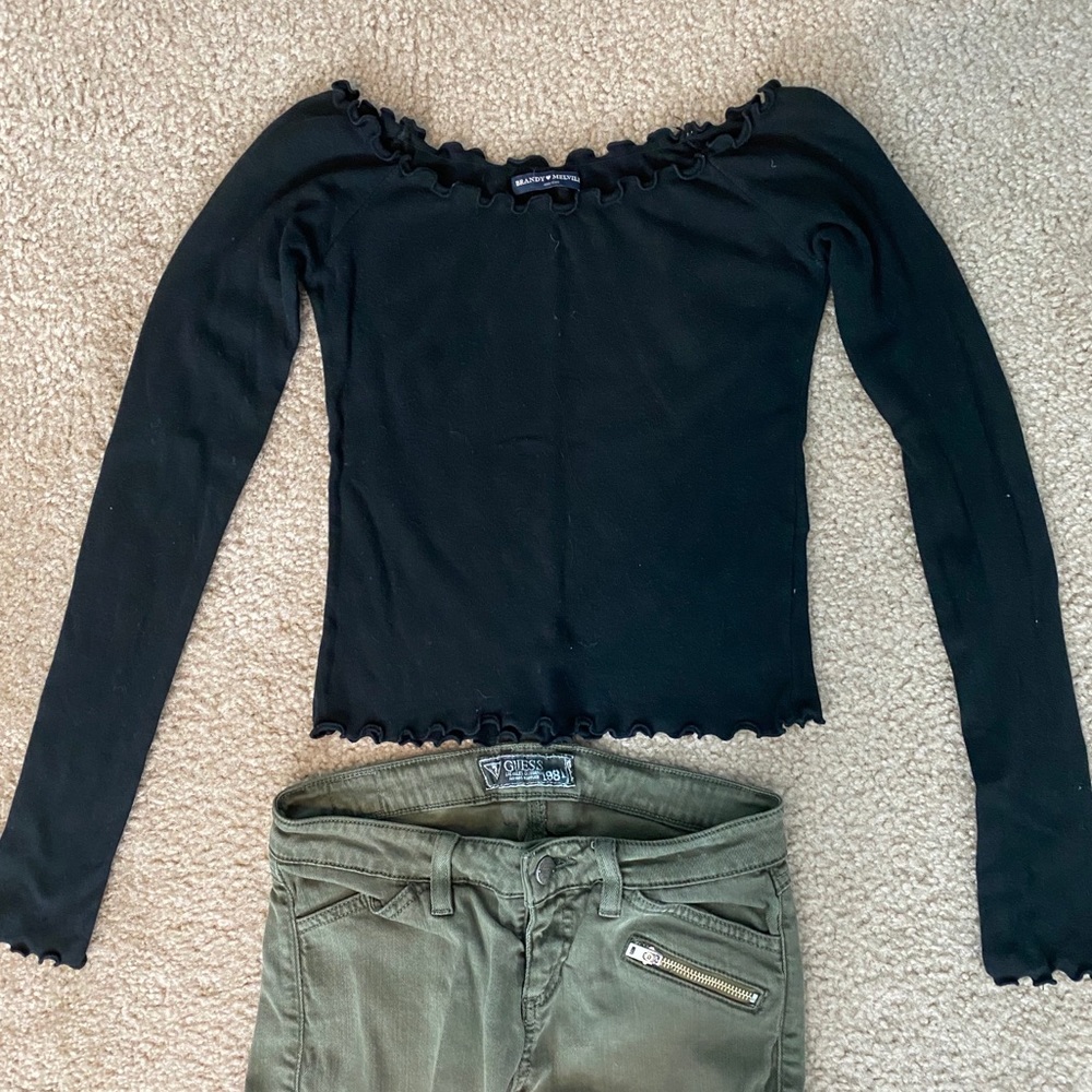 Brandi Melville off the shoulder long sleeve top